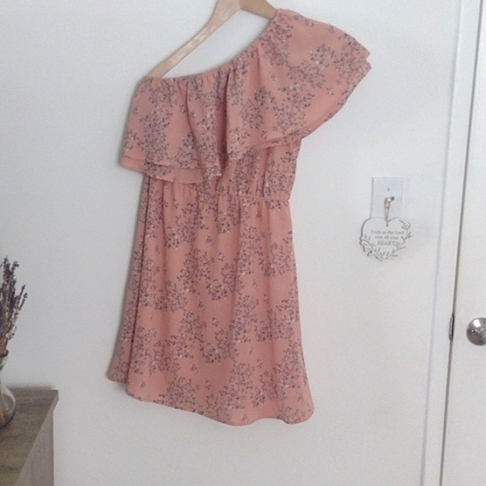 NWOT LUSH Dress
